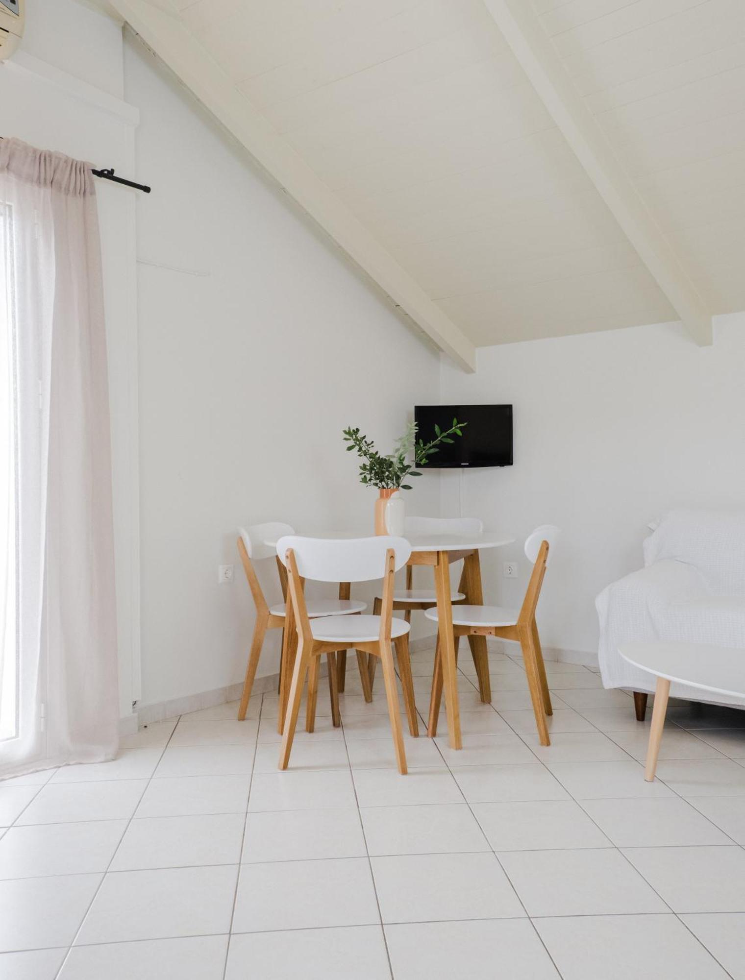Blue House Apartments Василикос Номер фото