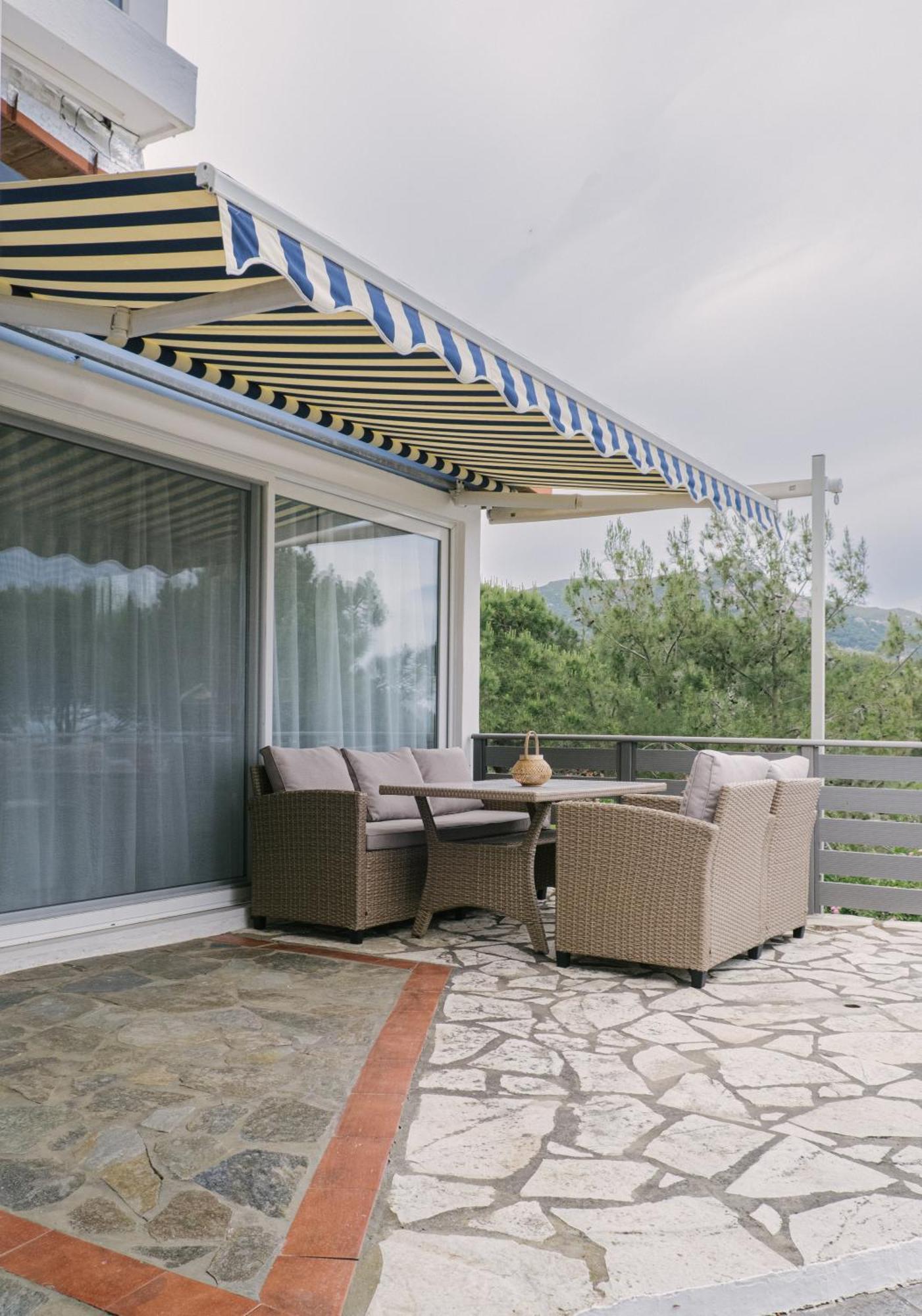 Blue House Apartments Василикос Экстерьер фото