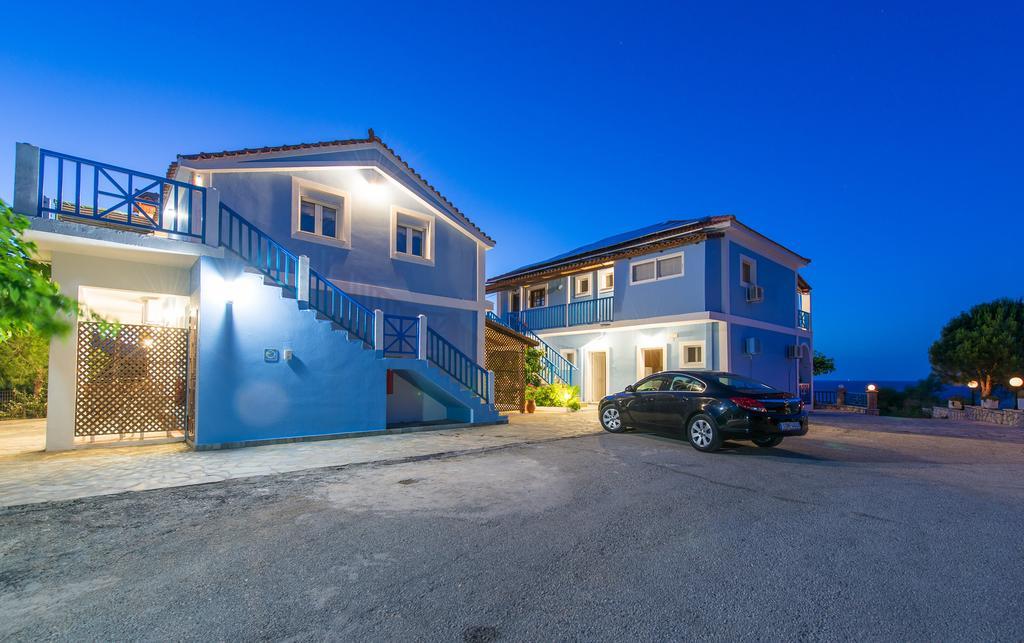 Blue House Apartments Василикос Экстерьер фото